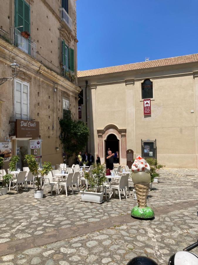 Ferienwohnung Domus Luxury Tropea Exterior foto